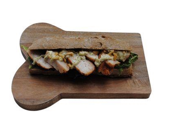 Broodje Kip pesto