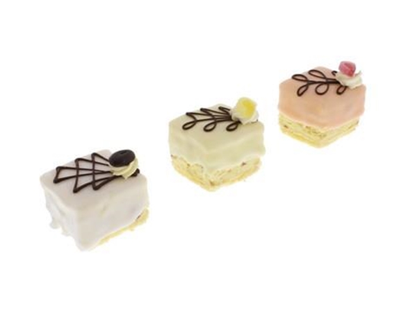 Petit Four Cake p/st